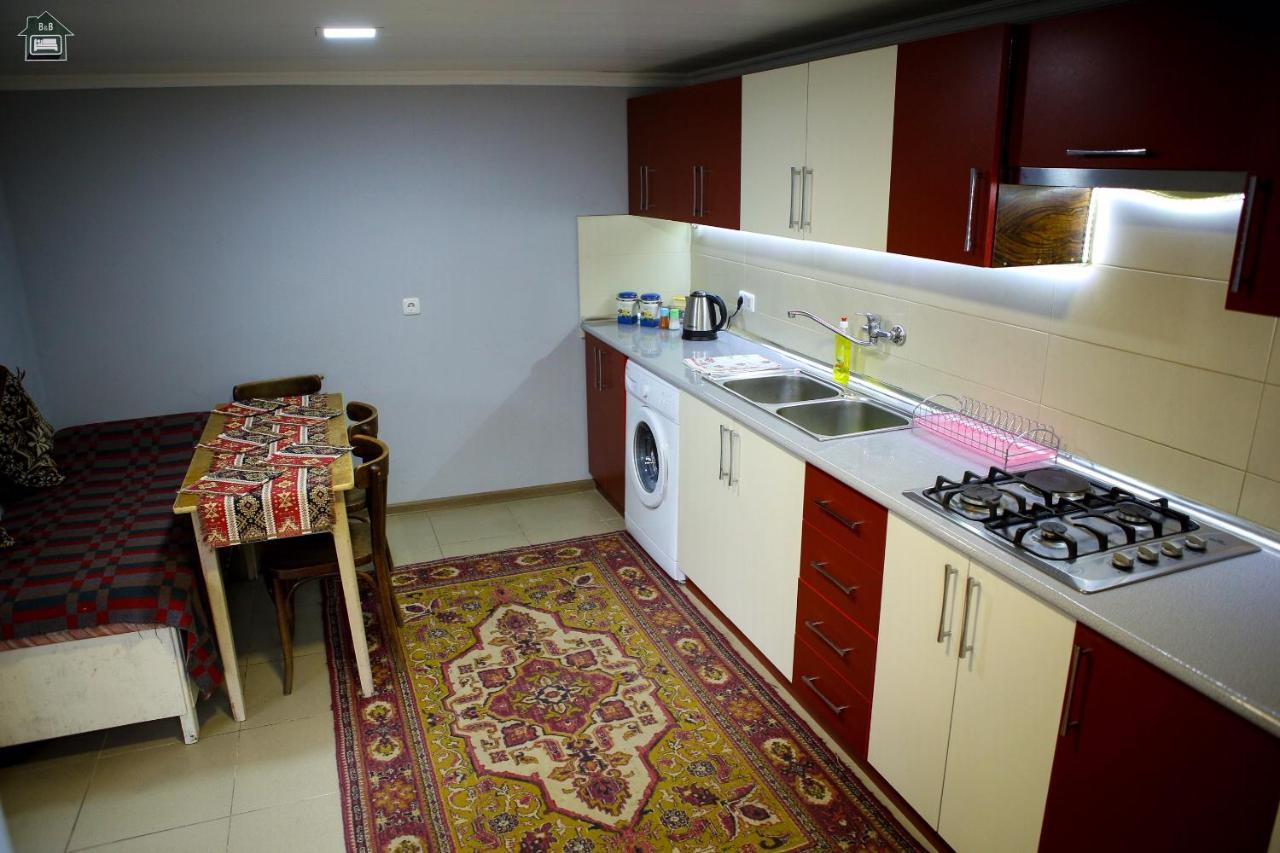 Guest House In Gyumri Guiumri Exterior foto